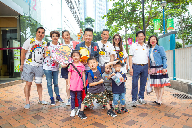 当日不少仁济医院董事局成员及家人亦积极参与活动，团结一心为慈善