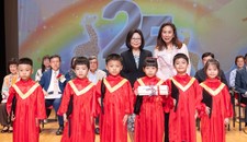 仁濟醫院嚴徐玉珊幼稚園25銀禧校慶典禮